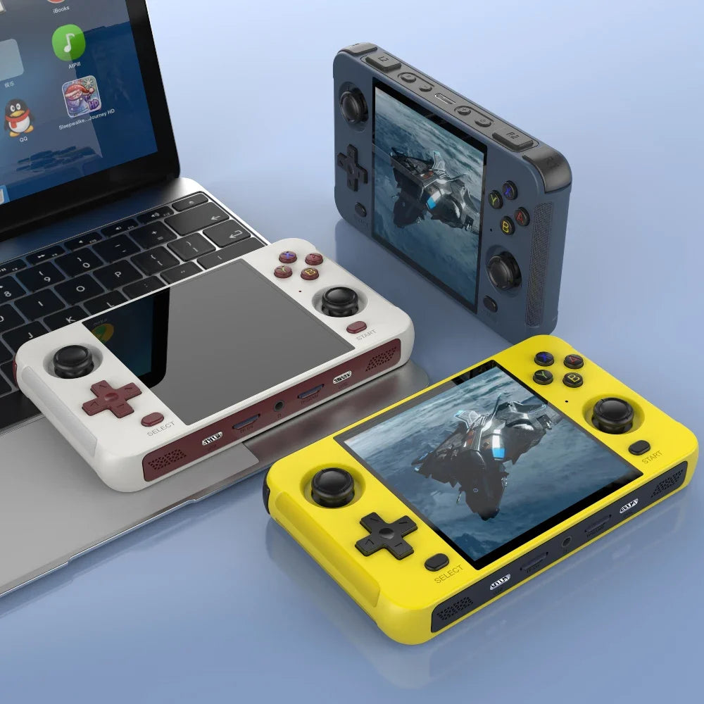 1.8GHz Chips Retro Handheld Video Game Console R40S 720*720 4" IPS Screen Built-in WIFI Bluetooth 64-Bit RK3566 Birthday Gifts